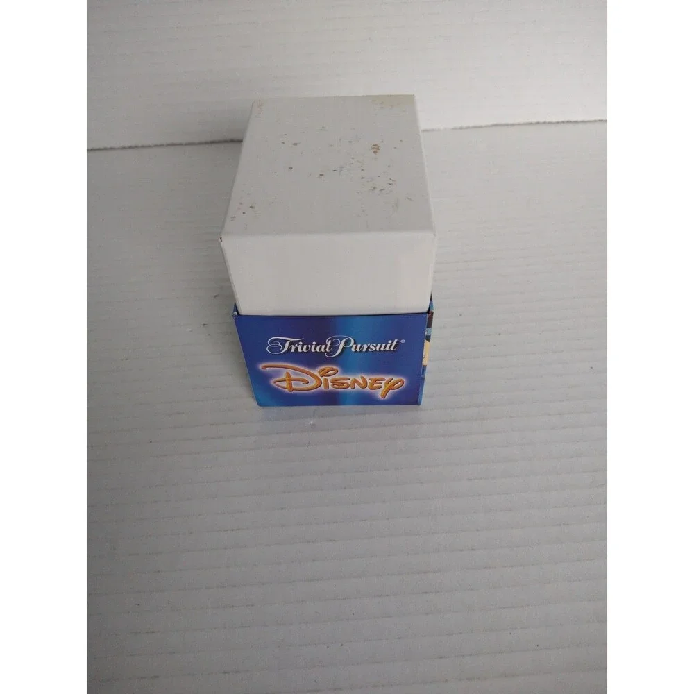 Disney Trivial Pursuit Animated Picture Edition 2002 Complete Board Game Vintage